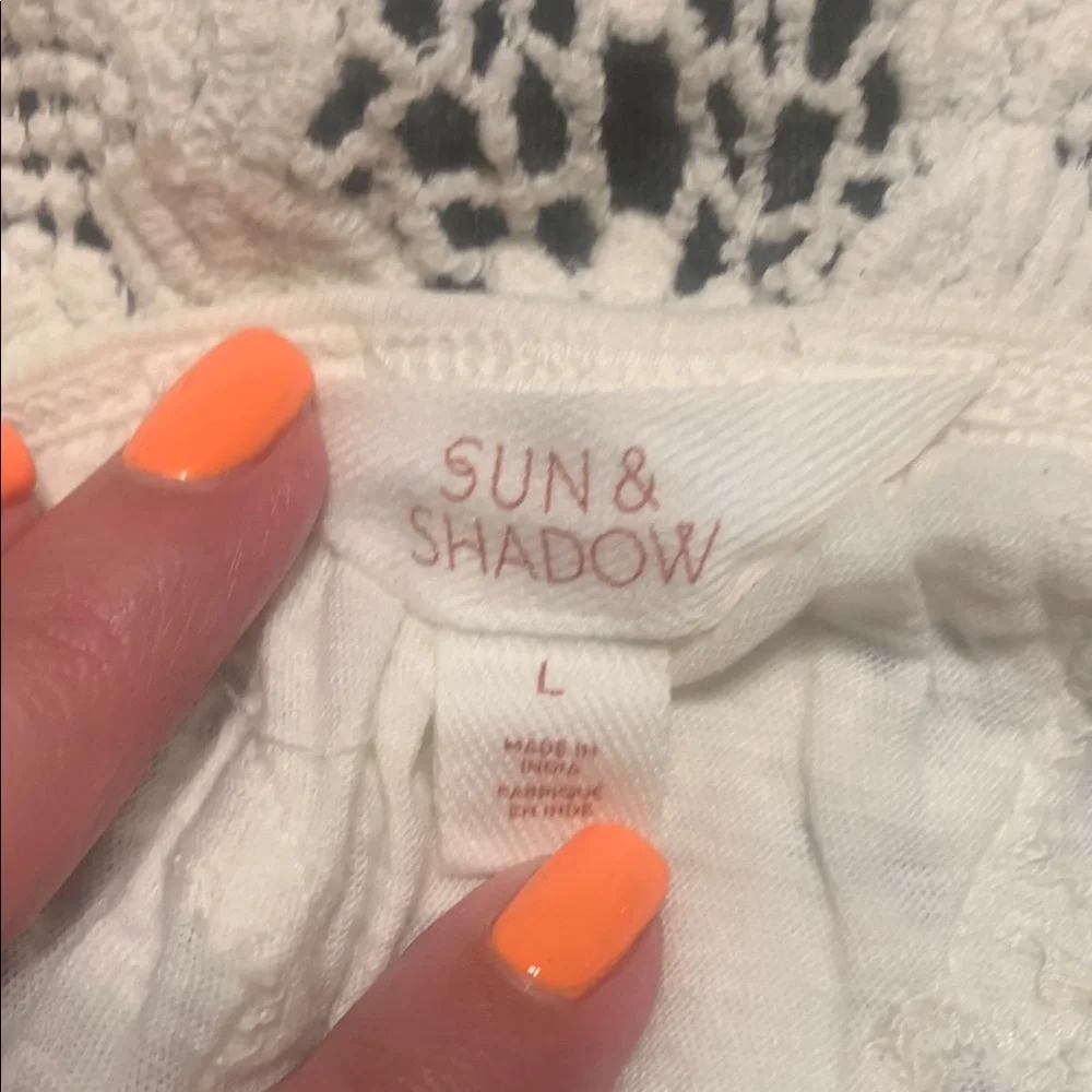 Off White Lace Back Tank Top - Picture 3 of 3